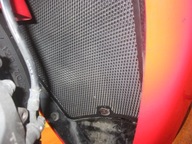 KRYT CHLADIČA R&G HONDA CBR1000RR 06-07 ČIERNA KRYT CHLADIČA R&G HONDA CBR1000RR 06-07 ČIERNA