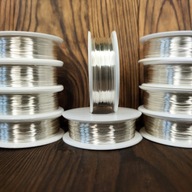 Postriebrený medený drôtik na bižutériu 0,5mm 50m Postriebrený medený drôtik na bižutériu 0,5mm 50m