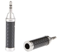 Zdvihák Furutech CF-35 (R) vyrobený z ocele a uhlíka Zdvihák Furutech CF-35 (R) vyrobený z ocele a uhlíka