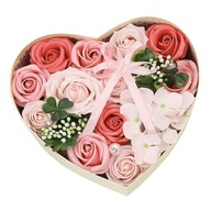 Kvetinový box mydlo ruže kvety pre valentínske srdce Kvetinový box mydlo ruže kvety pre valentínske srdce