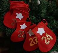 Adventný kalendár ČERVENÉ ponožky na darčeky