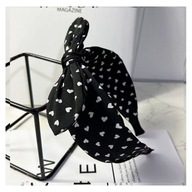 Čelenka Pin-Up Heart Black O482CZ Čelenka Pin-Up Heart Black O482CZ