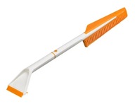 ŠKRABKA NA OKNÁ S KEFOU FISKARS SnowExpert 1019352 ŠKRABKA NA OKNÁ S KEFOU FISKARS SnowExpert 1019352